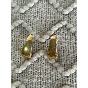 Vintage Premier Designs gold tone earrings